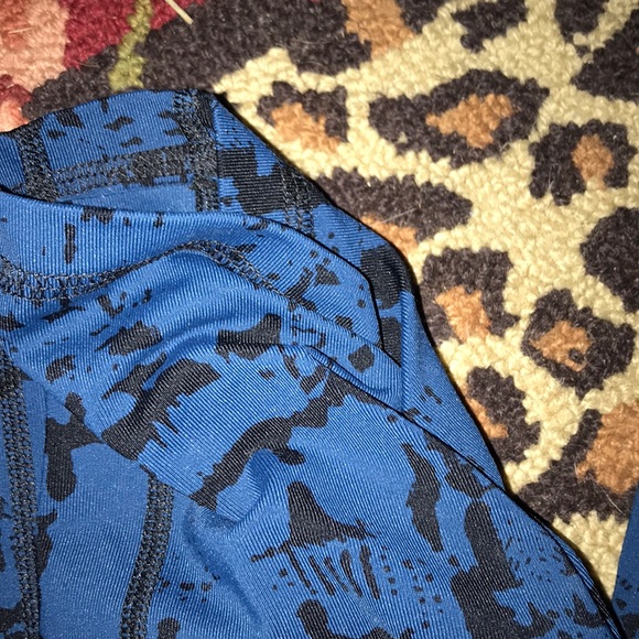 CAbi Tech pants - Picture 3 of 5